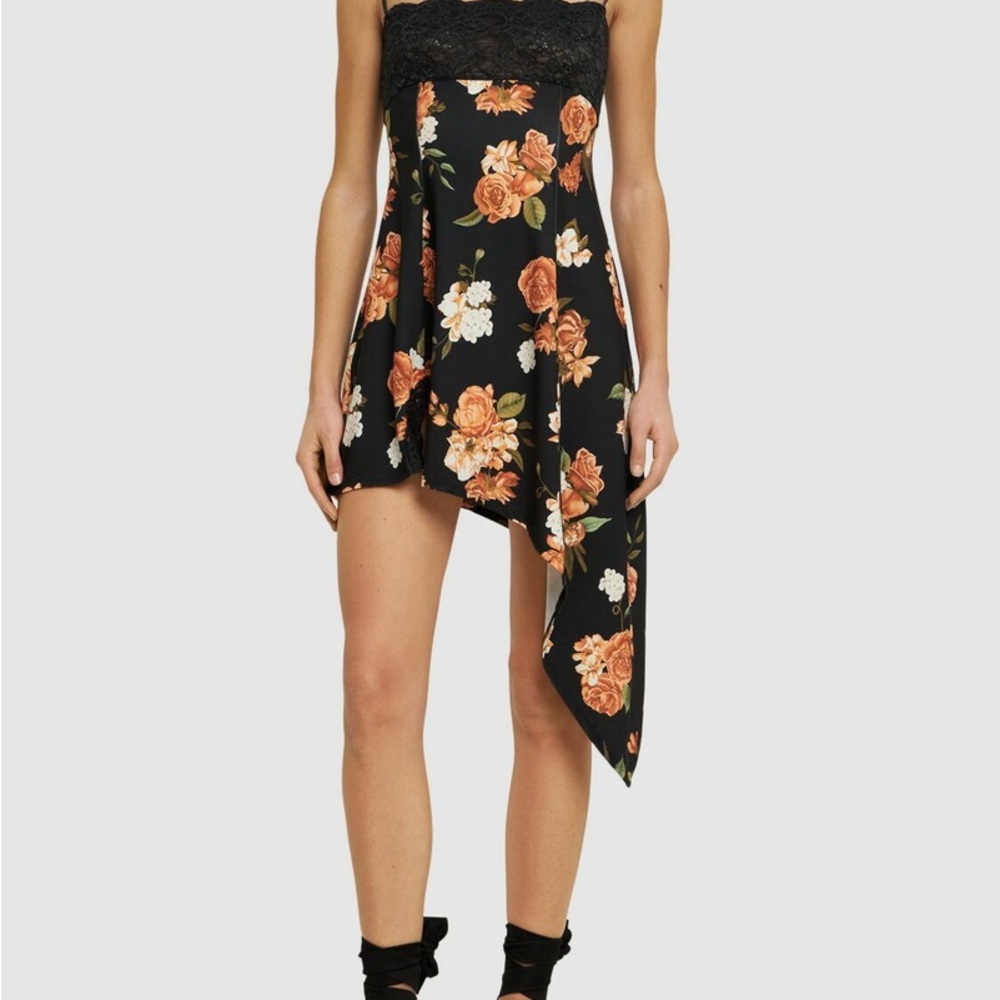 WeWoreWhat Black Floral Asymmetrical Dress with Lace Bodice